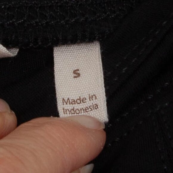 Soft Surroundings Black Front Slit Elastic Waist Ponte Pants Womens Size Small - Picture 6 of 9